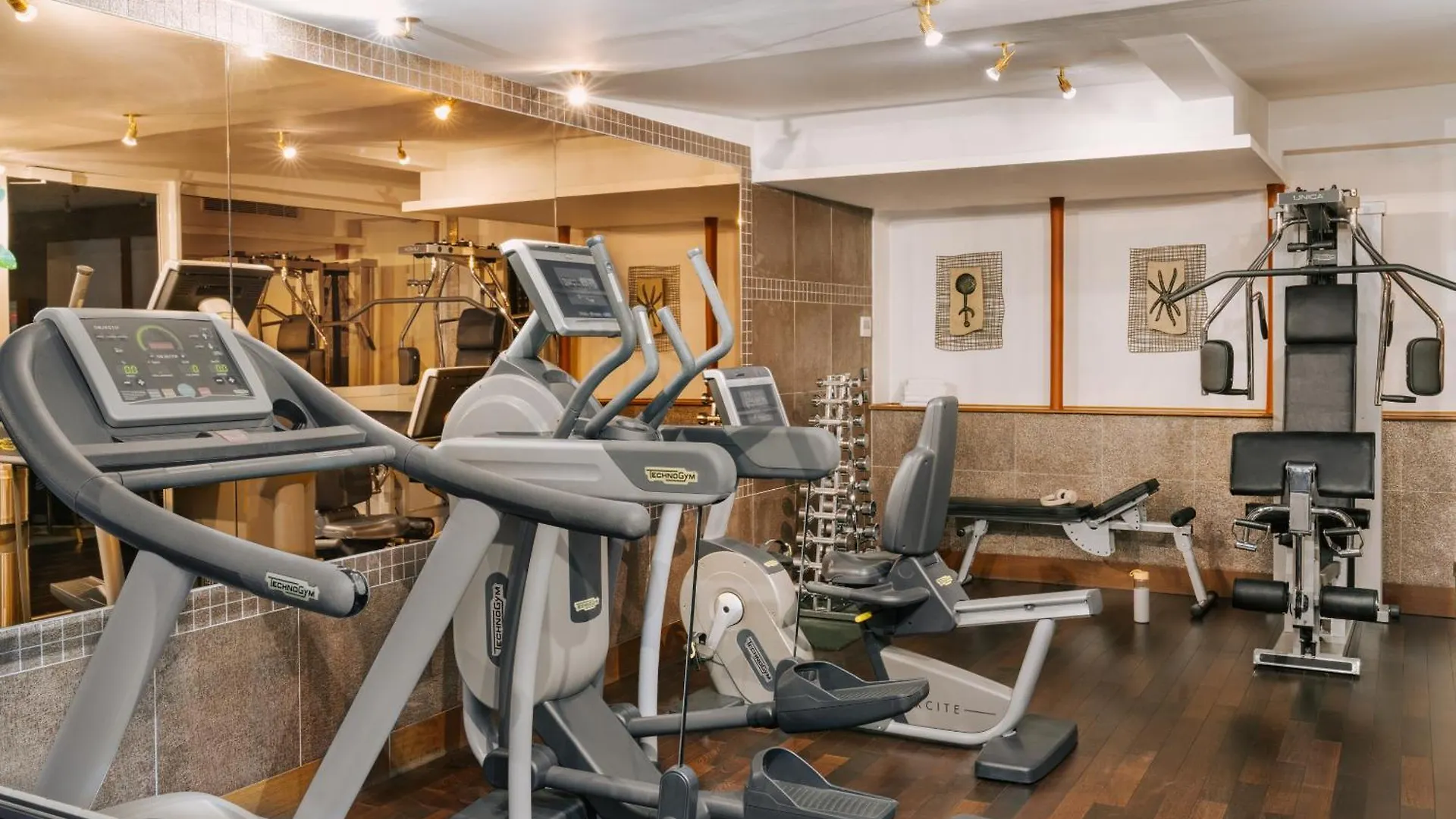 Atala Powered By Sonder Отель 4*